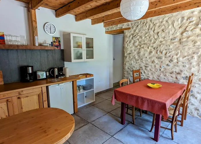 Rez-De-Jardin Independant Dans Ferme Maraichere Bio Avec Grand Jardin Privatif Clos Et Arbore