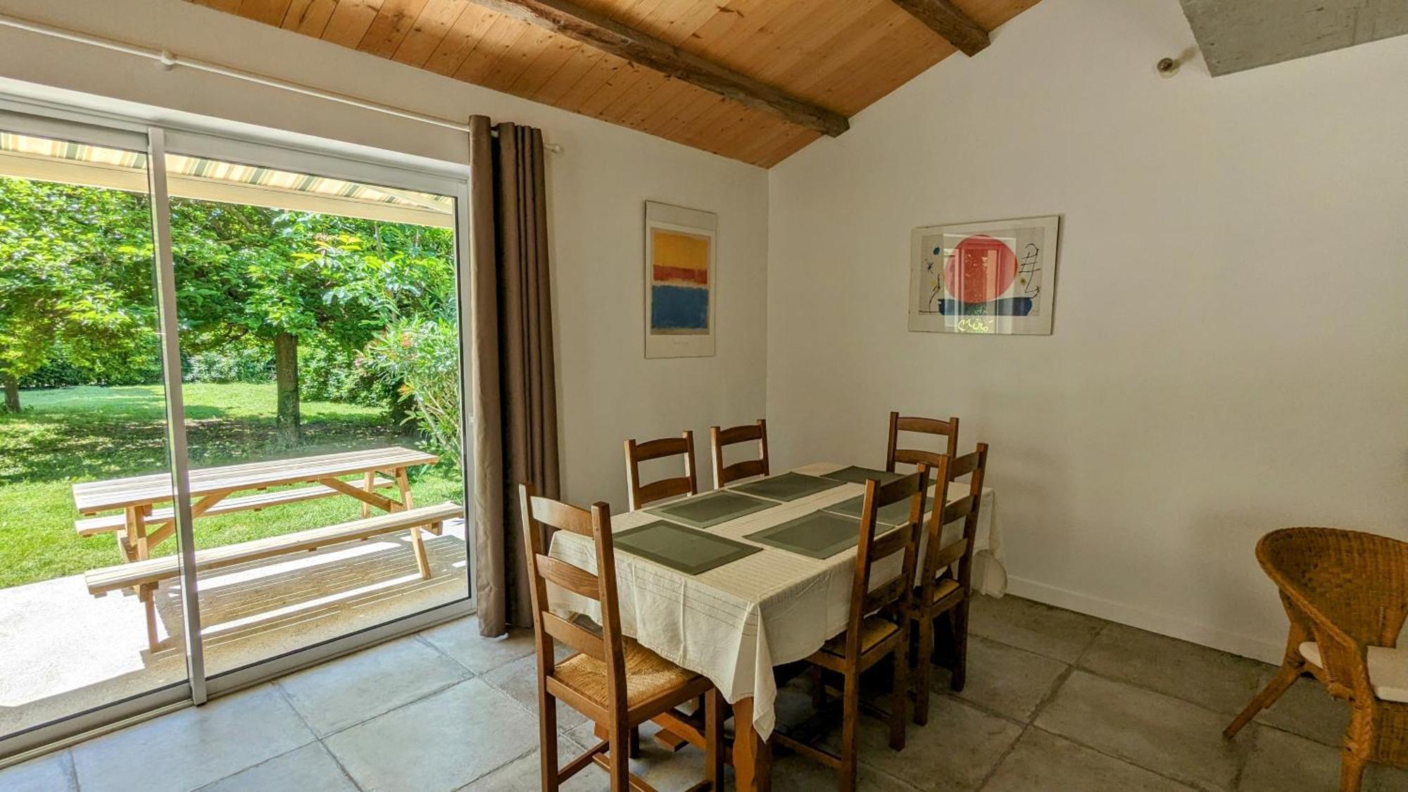Ferienhaus Rez-de-jardin Independant Dans Ferme Maraichere Bio Avec Grand Jardin Privatif Clos Et Arbore